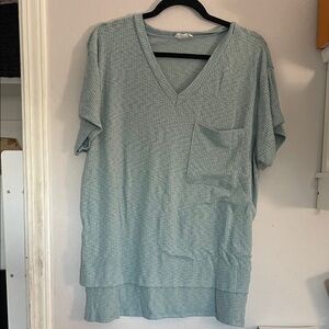 Light Blue V-Neck Short Sleeve Top